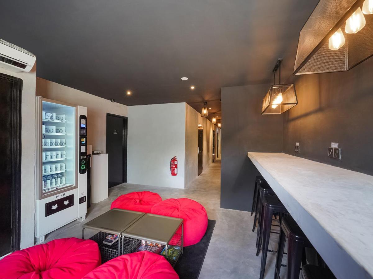 Oyo 89635 Modular Langkawi Capsule Hotel Padang Mat Sirat 외부 사진